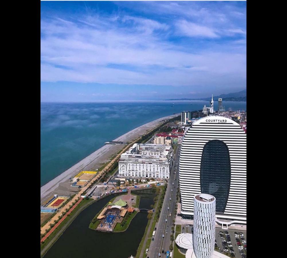 Apartments By The Sea Batumi Ngoại thất bức ảnh
