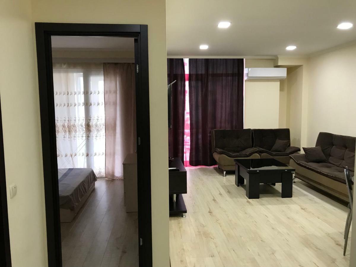 Apartments By The Sea Batumi Ngoại thất bức ảnh